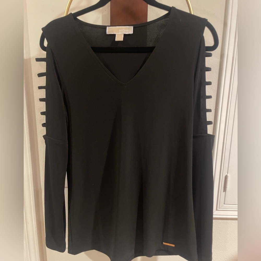 Michael Kors Black V-Neck Cold-Shoulder Long Sleeve Top